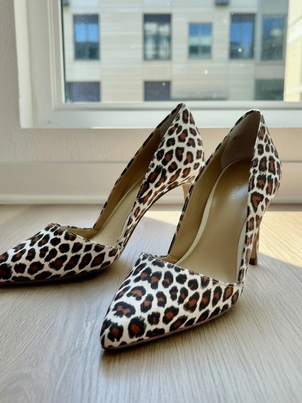 Ann Taylor Leopard-Print Pointed Pumps in Brown Black Cream